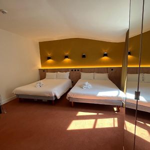Chambre Familiale Quadruple